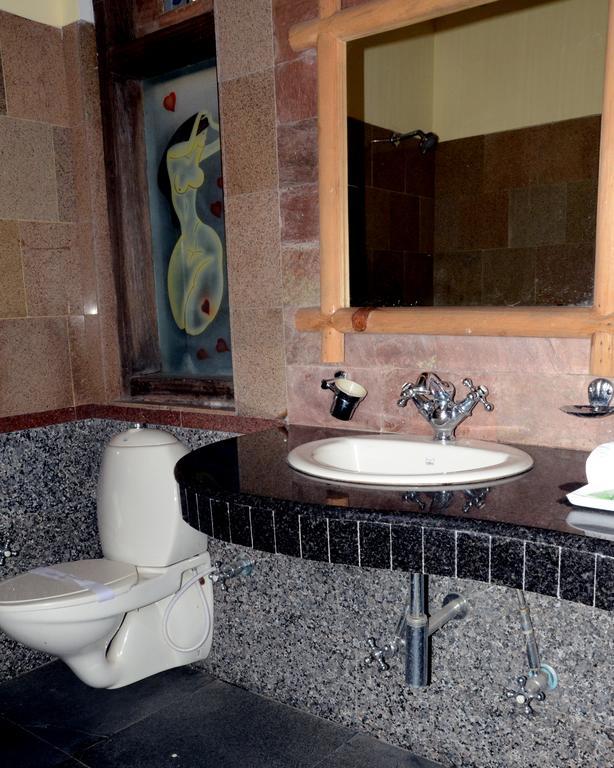 Hotel Imperial Heights Almora Exterior foto