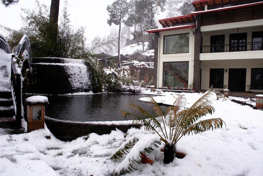 Hotel Imperial Heights Almora Exterior foto