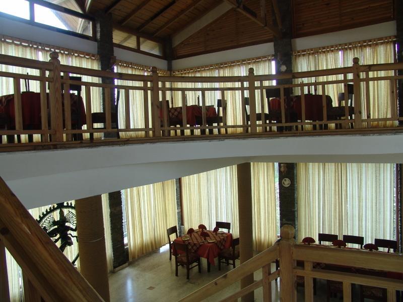 Hotel Imperial Heights Almora Exterior foto